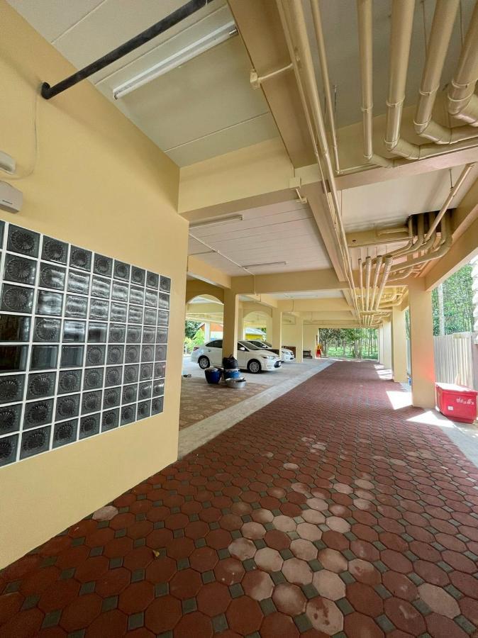 บ้านบัว เมืองใหม่ Baanbua Muangmai Ban Mai Dış mekan fotoğraf